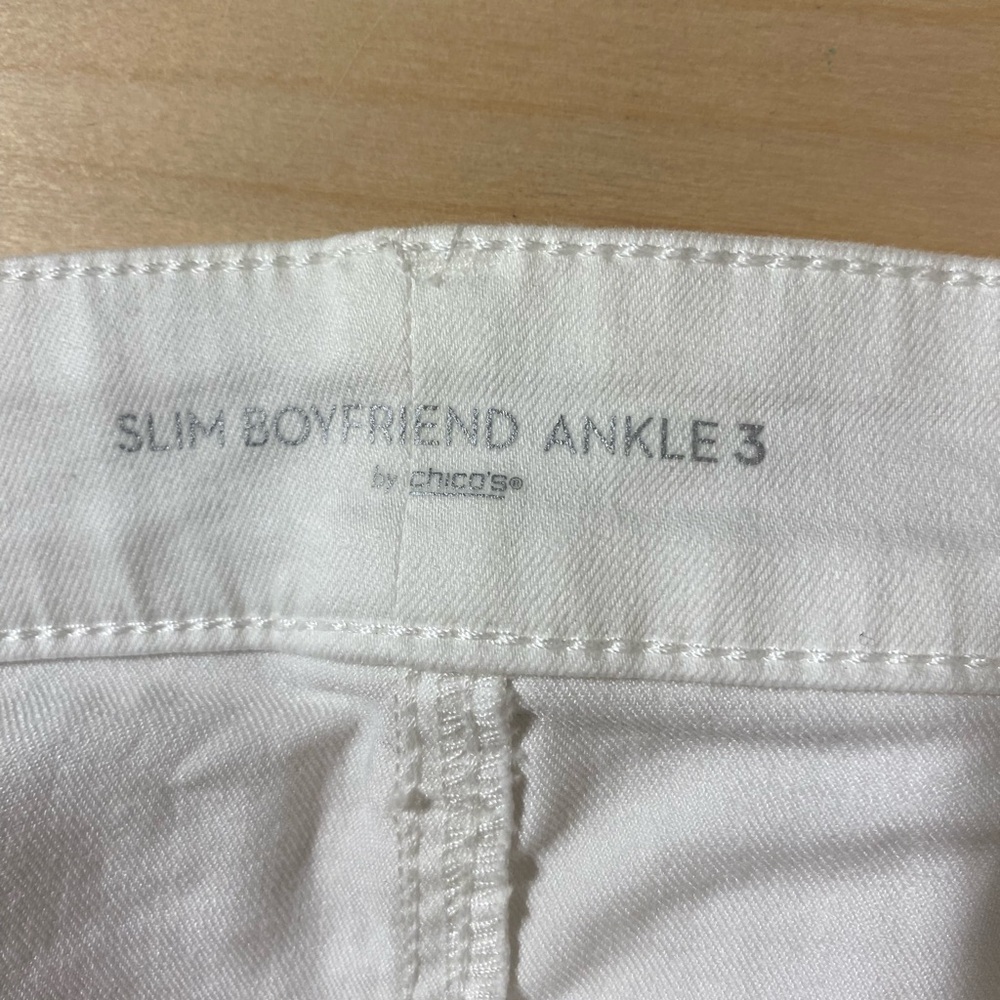 Chico’s Slim Boyfriend Ankle White Denim Jeans Size 3 (MZ) - Picture 4 of 7